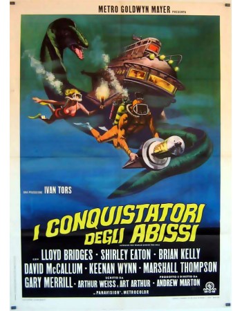 AROUND THE WORLD UNDER THE SEA